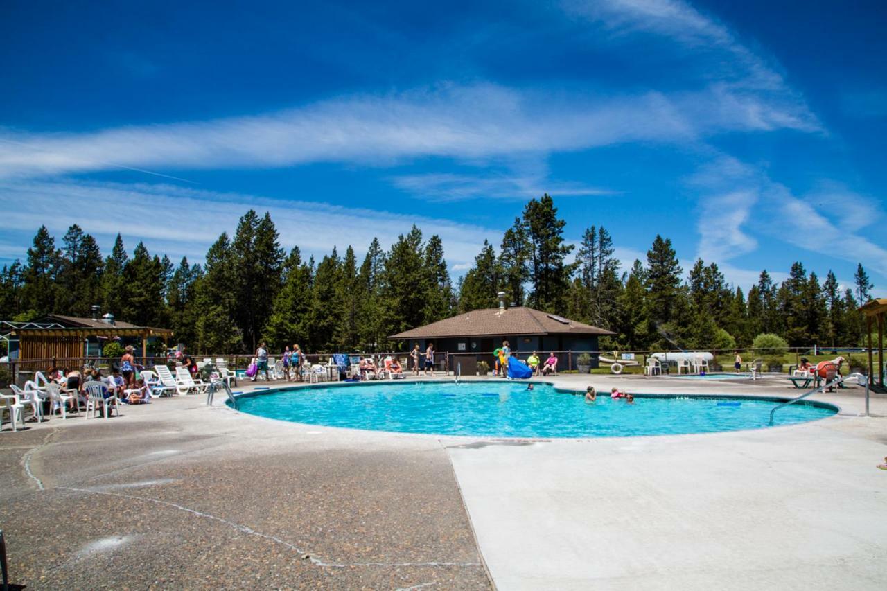 Bend-Sunriver Camping Resort Wheelchair Accessible Yurt 13 Екстер'єр фото